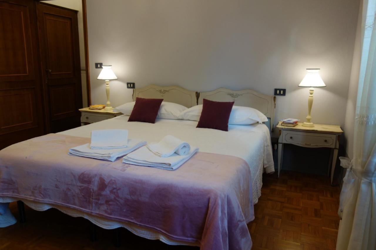 Casa Aloe B&B Монте Сан Савино Екстериор снимка