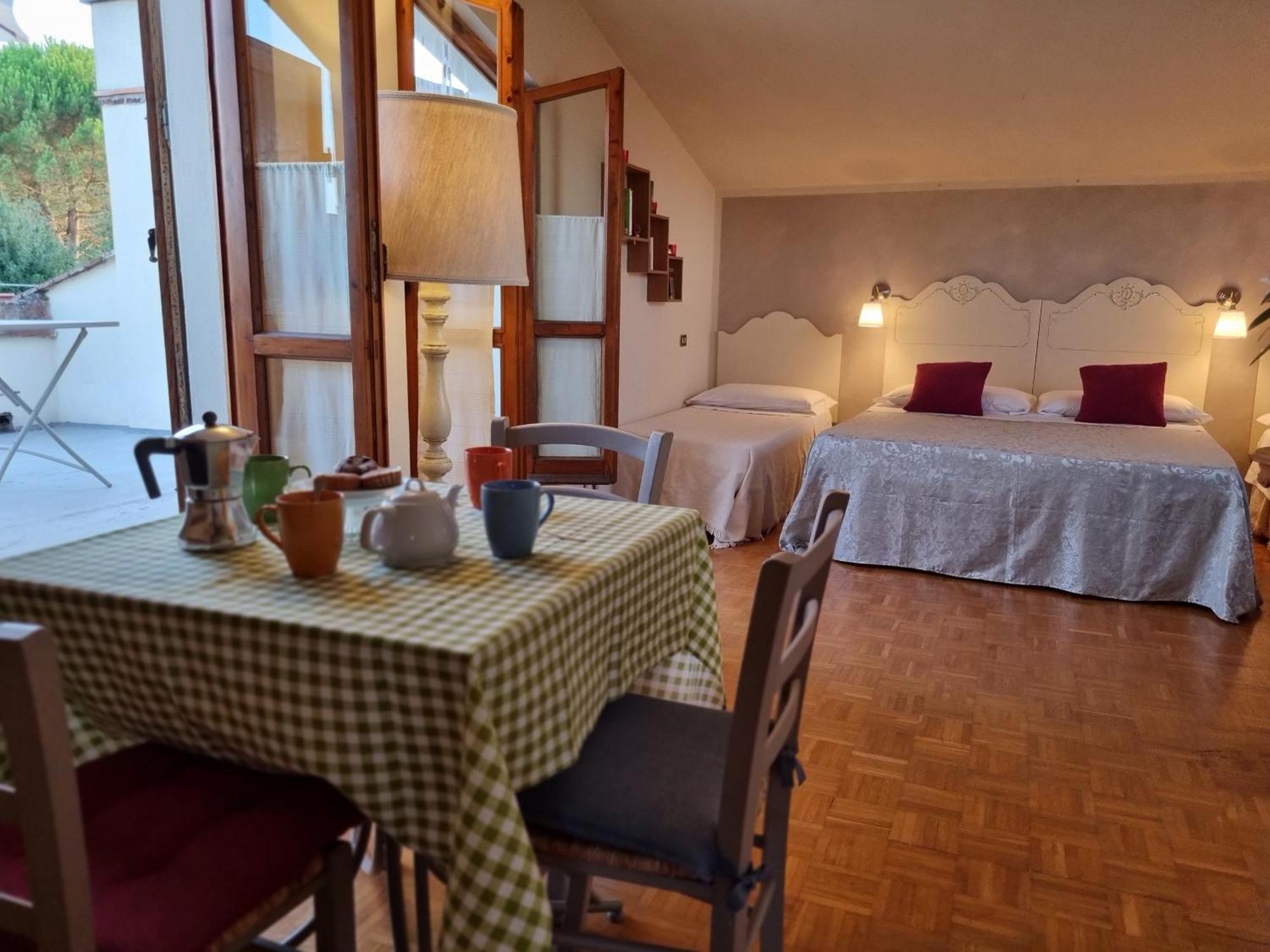 Casa Aloe B&B Монте Сан Савино Екстериор снимка