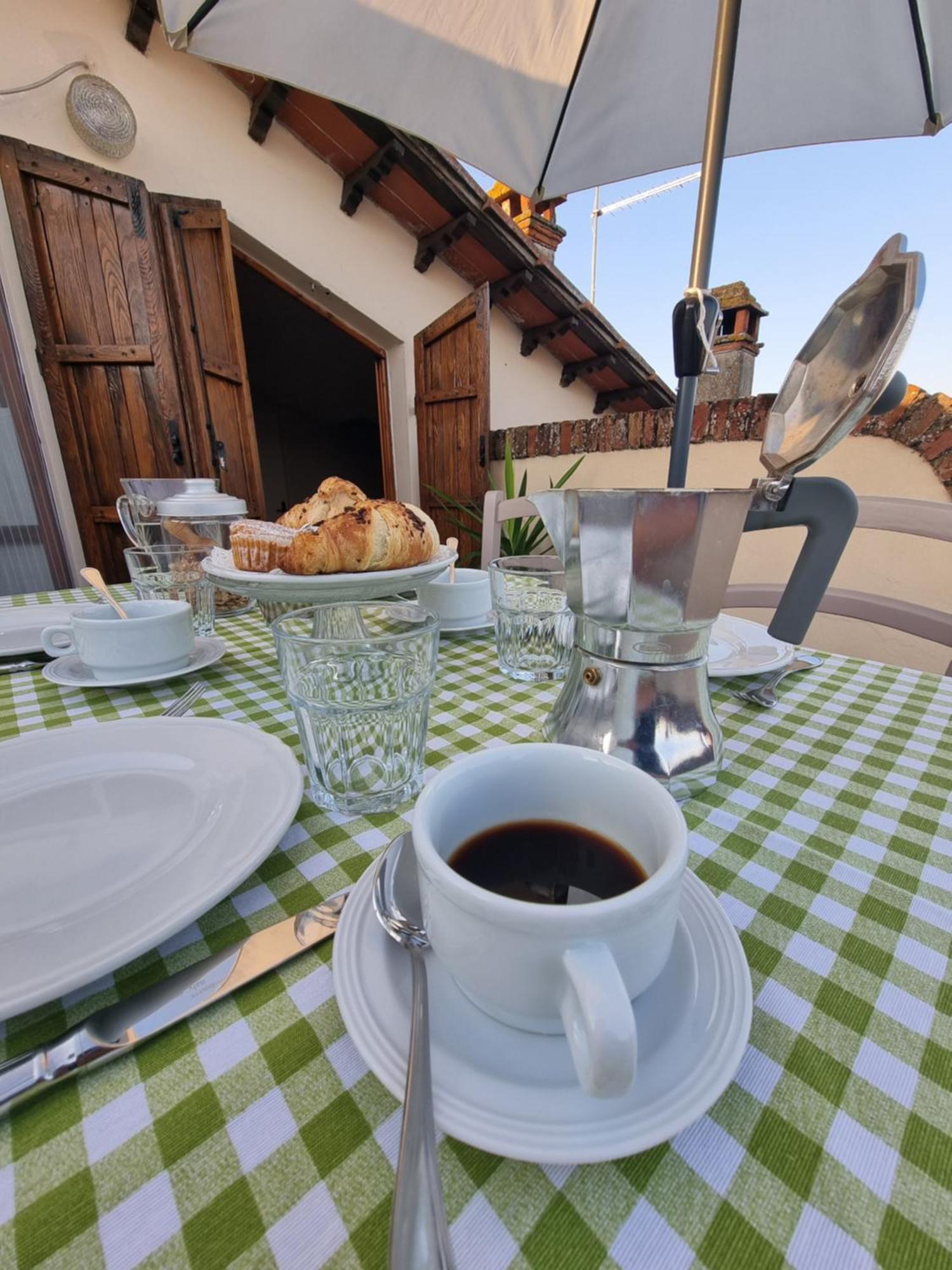 Casa Aloe B&B Монте Сан Савино Екстериор снимка
