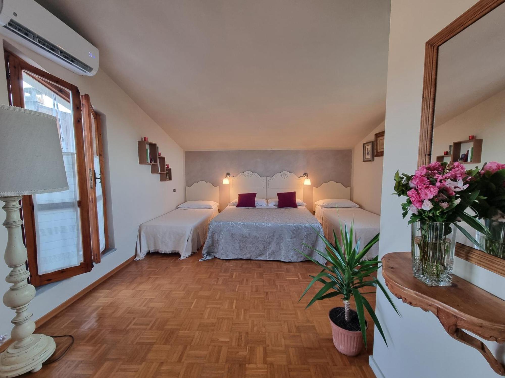 Casa Aloe B&B Монте Сан Савино Екстериор снимка