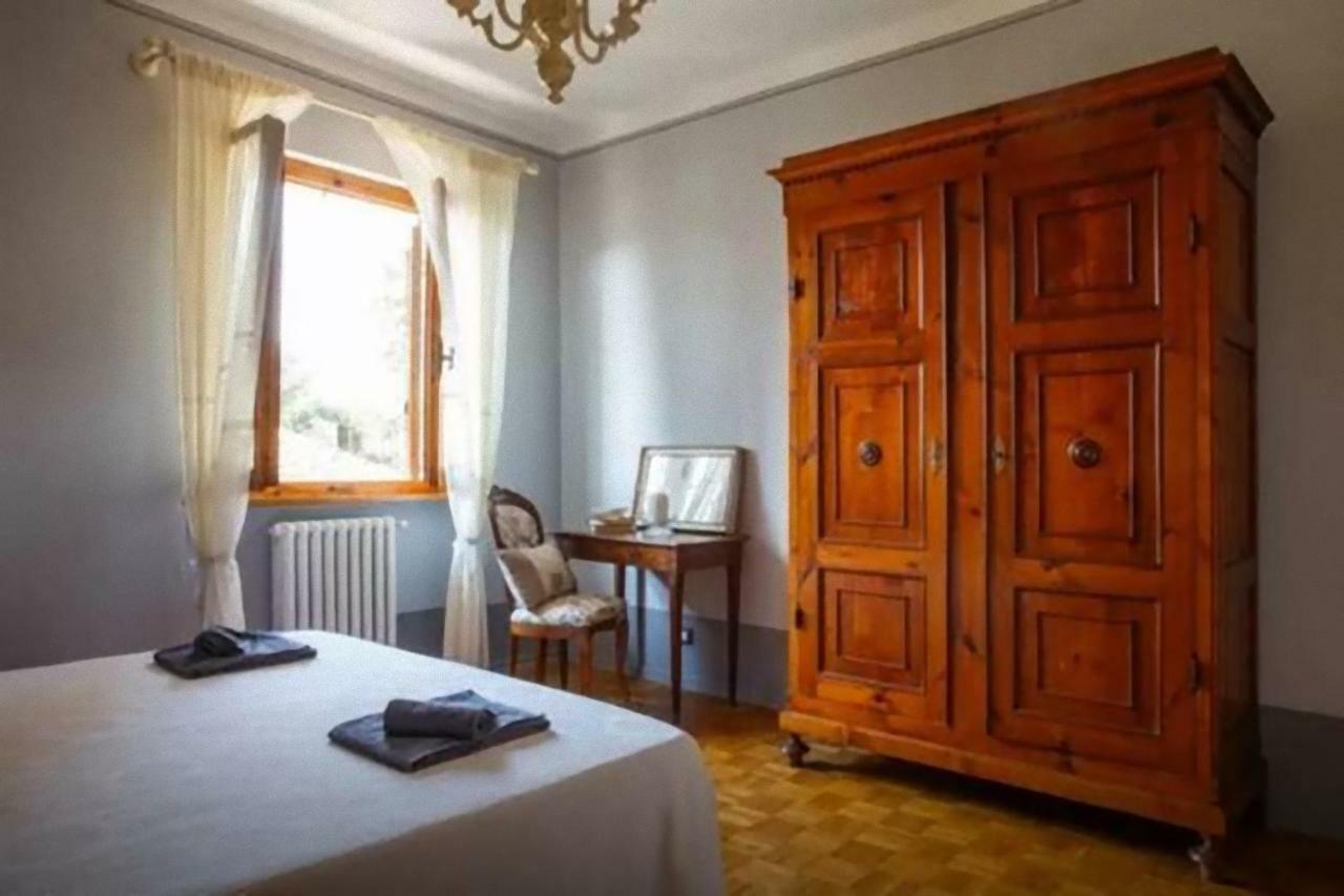Casa Aloe B&B Монте Сан Савино Екстериор снимка